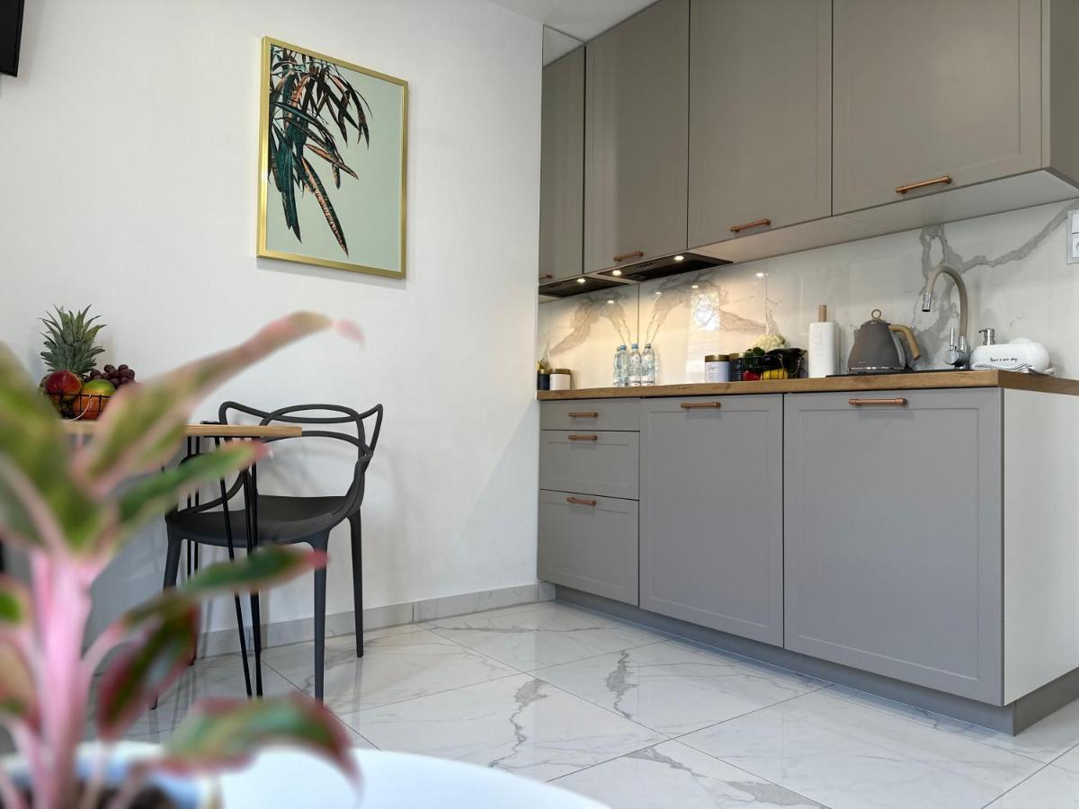 Moveen! Wynajem Apartamentow We Wroclawiu! 10 Minut Od Centrum Extérieur photo