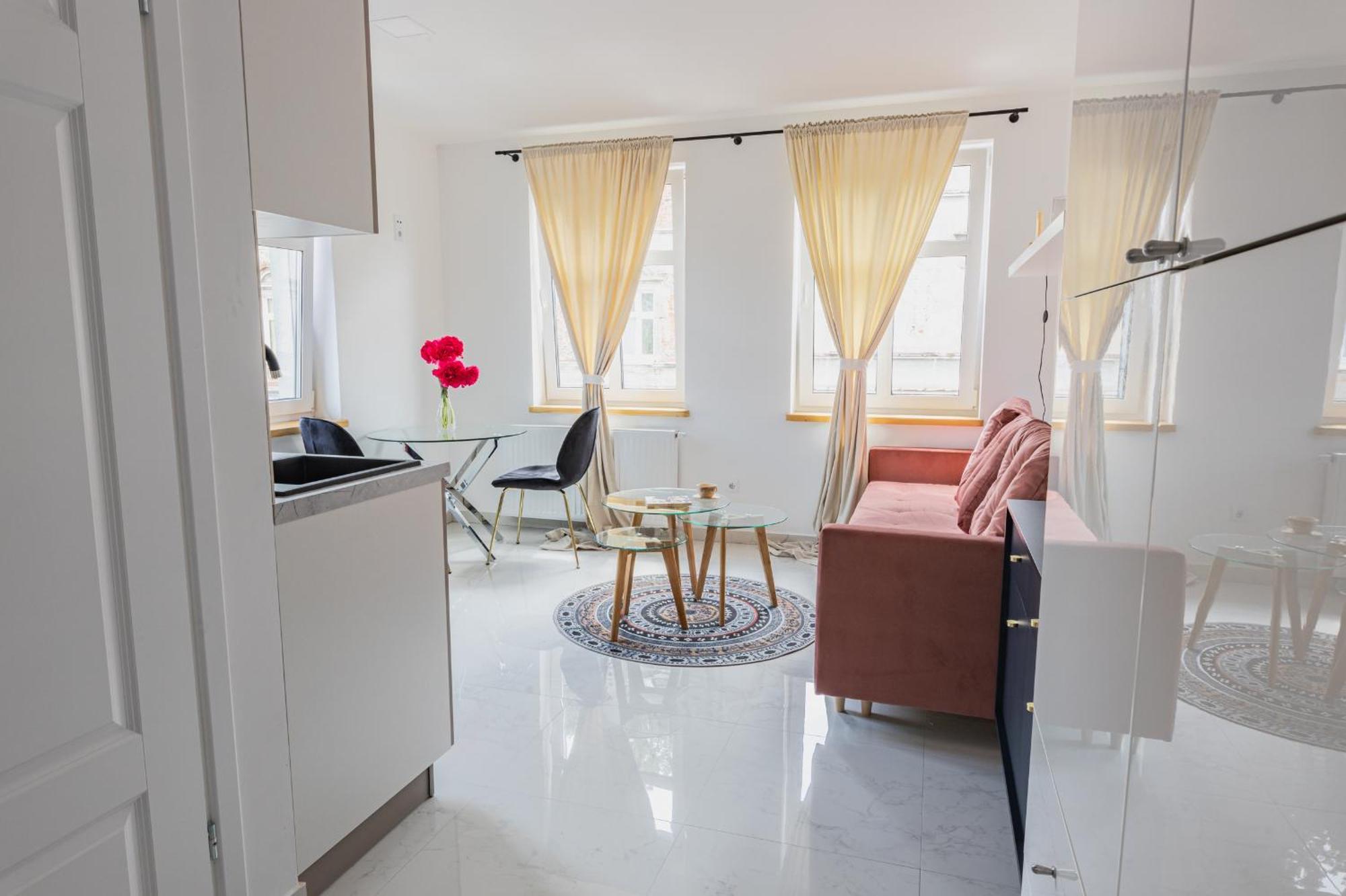 Moveen! Wynajem Apartamentow We Wroclawiu! 10 Minut Od Centrum Extérieur photo